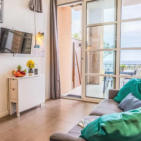 Apartamento J6 174 L'esquinade By Interhome *