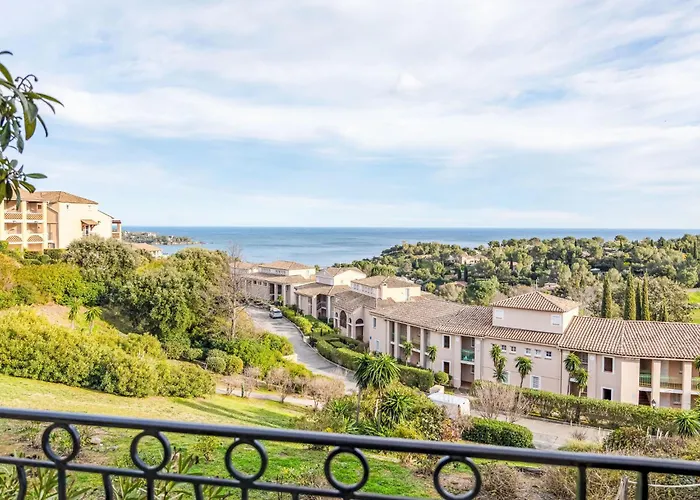 J6 174 L'esquinade By Interhome * Saint-Raphaël